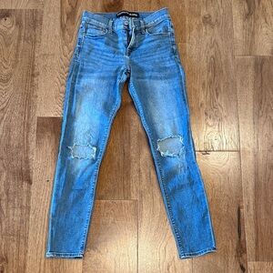 Express Women's Light Blue Distressed Skinny Jeans